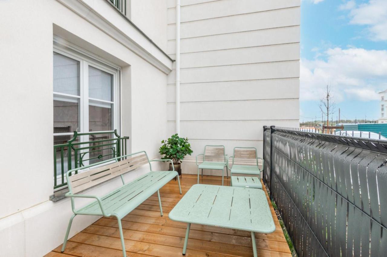 Le Jade By Plaza Apartamento Serris Exterior foto