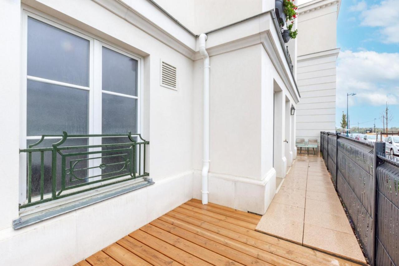 Le Jade By Plaza Apartamento Serris Exterior foto